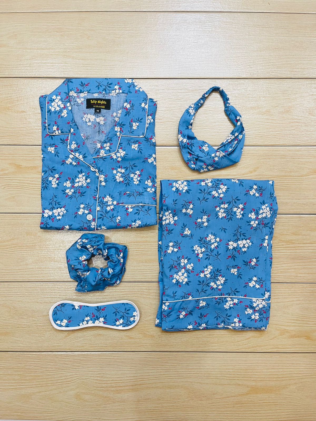 SLEEP WEARS