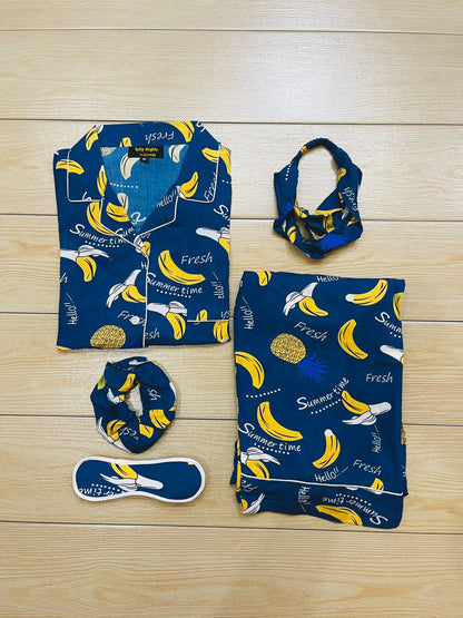 SLEEP WEARS